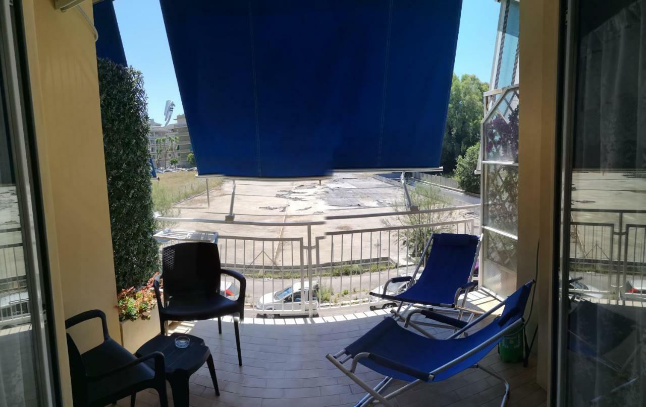 Violetta Hotel Lido di Ostia Luaran gambar