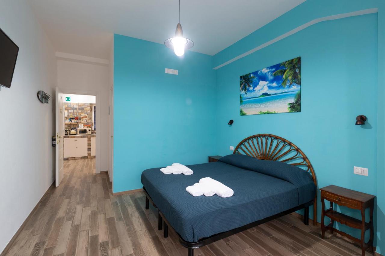 Violetta Hotel Lido di Ostia Luaran gambar